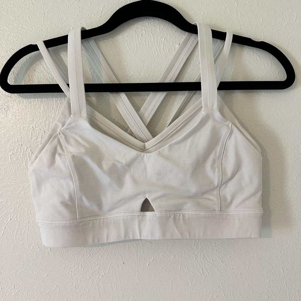 Lululemon Run For Days Bra II
White - Picture 9 of 14